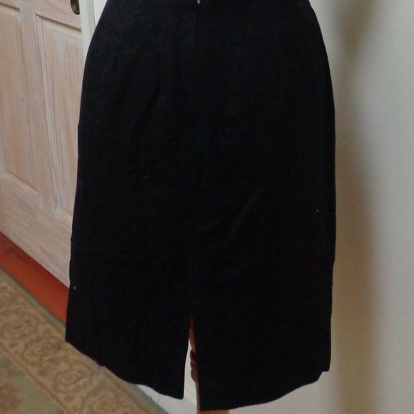 EUC - Stunning ZION Black Wool/Cashmere Blend Pencil Skirt - Size 8 - Picture 5 of 6